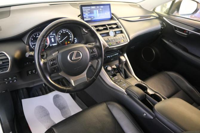 Lexus NX I с пробегом 2015 года, цена 3 449 000 рублей, 71000 км, внедорожник, Автокод Объявления
