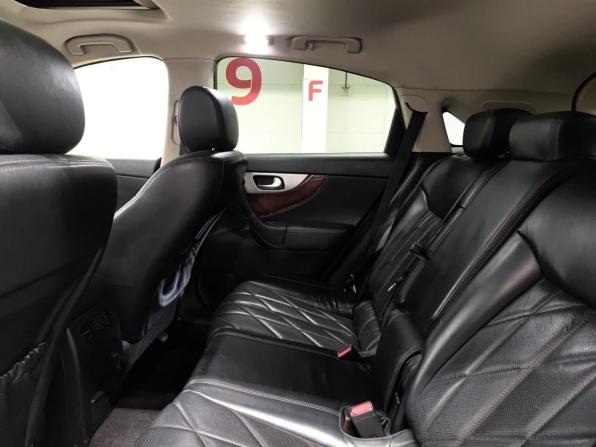 Infiniti QX70 с пробегом 2014 года, цена 2 450 000 рублей, 226939 км, внедорожник, Автокод Объявления