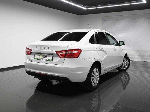 Lada (ВАЗ) Vesta I с пробегом 2018 года, цена 935 000 рублей, 132907 км, седан, Автокод Объявления