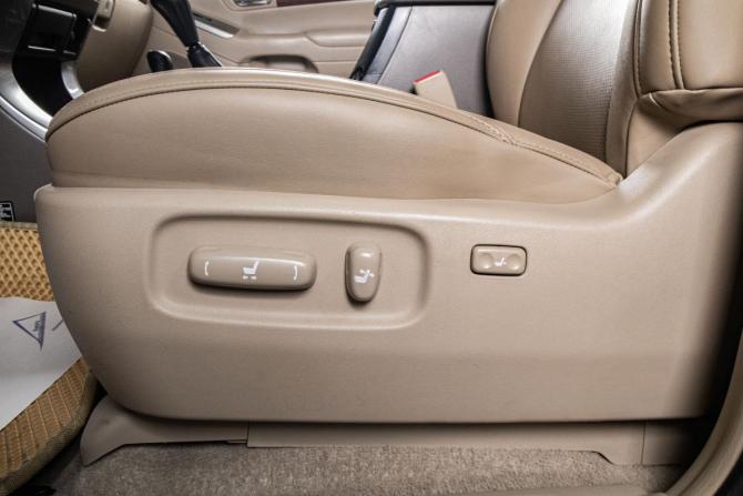 Toyota Land Cruiser Prado 120 Series с пробегом 2005 года, цена 1 969 000 рублей, 396000 км, внедорожник, Автокод Объявления
