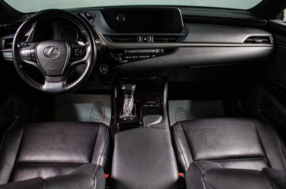 Lexus ES VII Сургут  - изображение 14