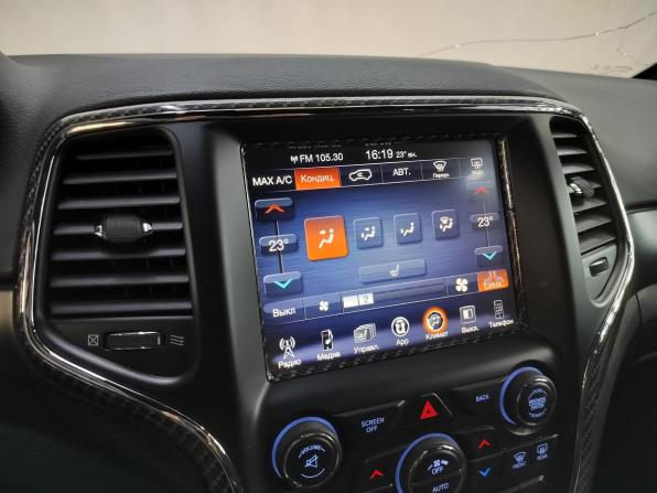 Jeep Grand Cherokee IV (WK2) Рестайлинг с пробегом 2016 года, цена 2 350 000 рублей, 231359 км, внедорожник, Автокод Объявления