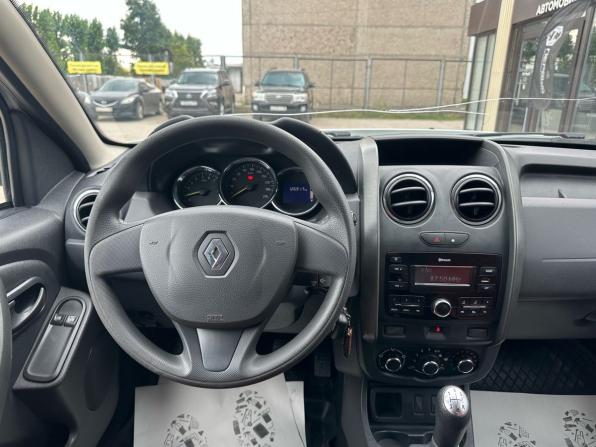 Renault Duster I Рестайлинг с пробегом 2017 года, цена 980 000 рублей, 126917 км, внедорожник, Автокод Объявления