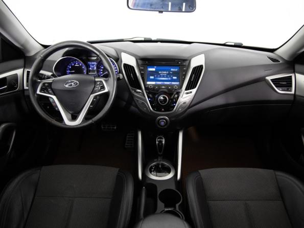 Hyundai Veloster I с пробегом 2013 года, цена 980 000 рублей, 213000 км, хэтчбек, Автокод Объявления