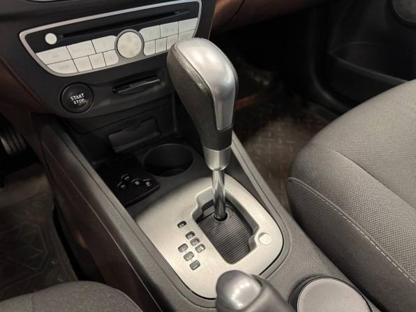 Renault Fluence I с пробегом 2011 года, цена 635 000 рублей, 216042 км, седан, Автокод Объявления