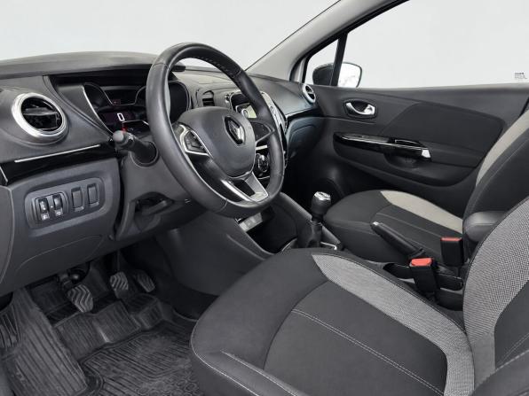 Renault Kaptur I Рестайлинг с пробегом 2020 года, цена 1 549 000 рублей, 84500 км, внедорожник, Автокод Объявления