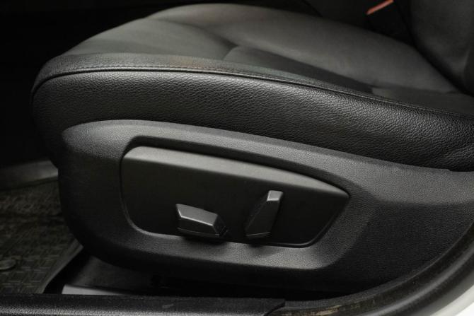 BMW 5 серии VI (F10/F11/F07) Рестайлинг с пробегом 2014 года, цена 1 789 000 рублей, 218857 км, седан, Автокод Объявления