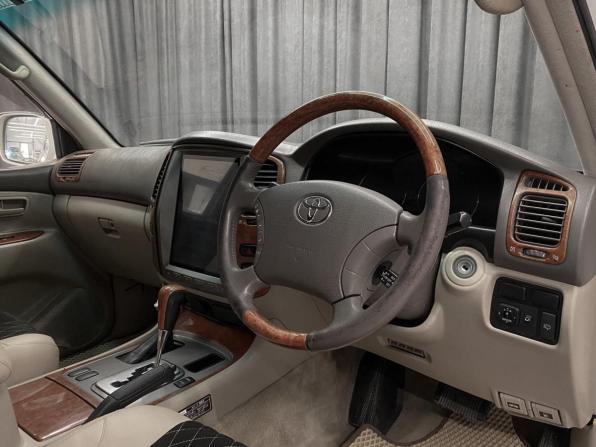 Toyota Land Cruiser 100 Series Рестайлинг 1 с пробегом 2002 года, цена 1 510 000 рублей, 315600 км, внедорожник, Автокод Объявления
