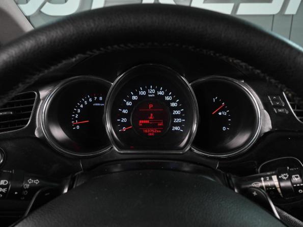 Kia Ceed II с пробегом 2013 года, цена 1 335 000 рублей, 163752 км, хэтчбек, Автокод Объявления
