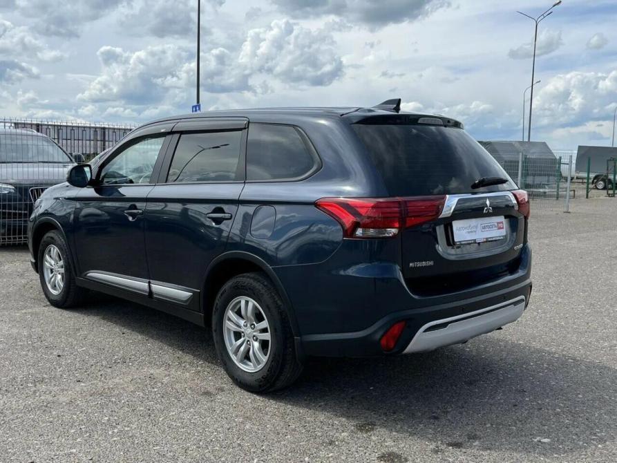 Mitsubishi Outlander III Рестайлинг 3 Буинск  - изображение 17