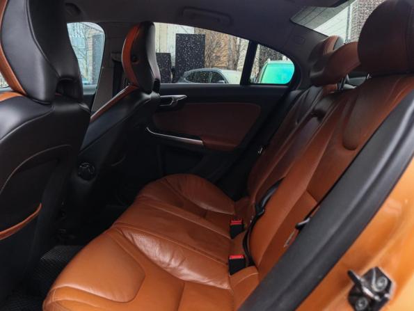 Volvo S60 II с пробегом 2012 года, цена 1 110 000 рублей, 190848 км, седан, Автокод Объявления