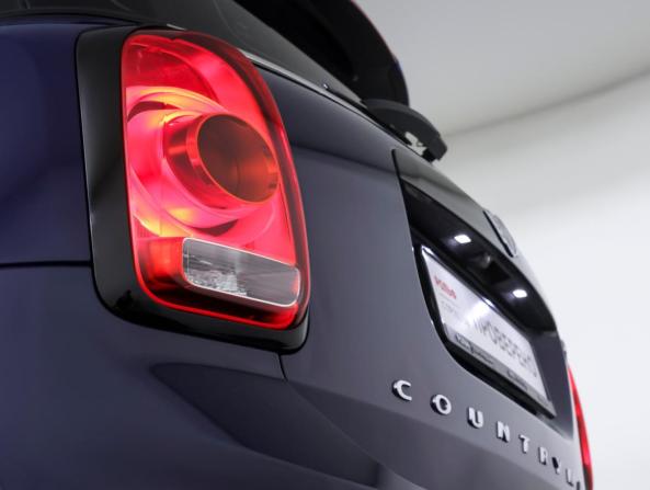 Mini Countryman II с пробегом 2018 года, цена 1 964 000 рублей, 123242 км, внедорожник, Автокод Объявления