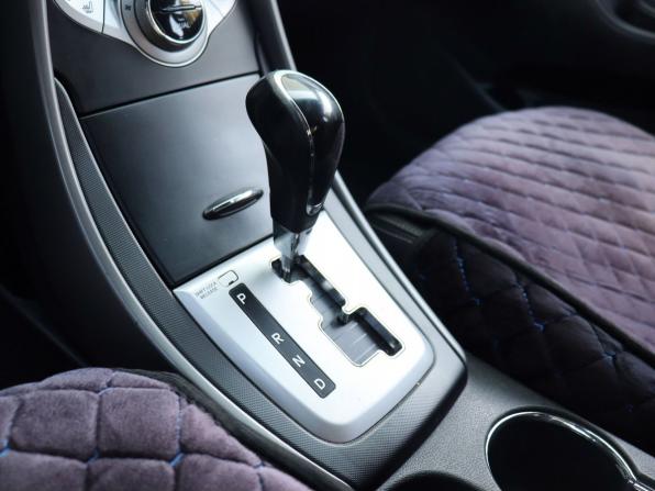 Hyundai Avante V с пробегом 2012 года, цена 840 000 рублей, 269549 км, седан, Автокод Объявления