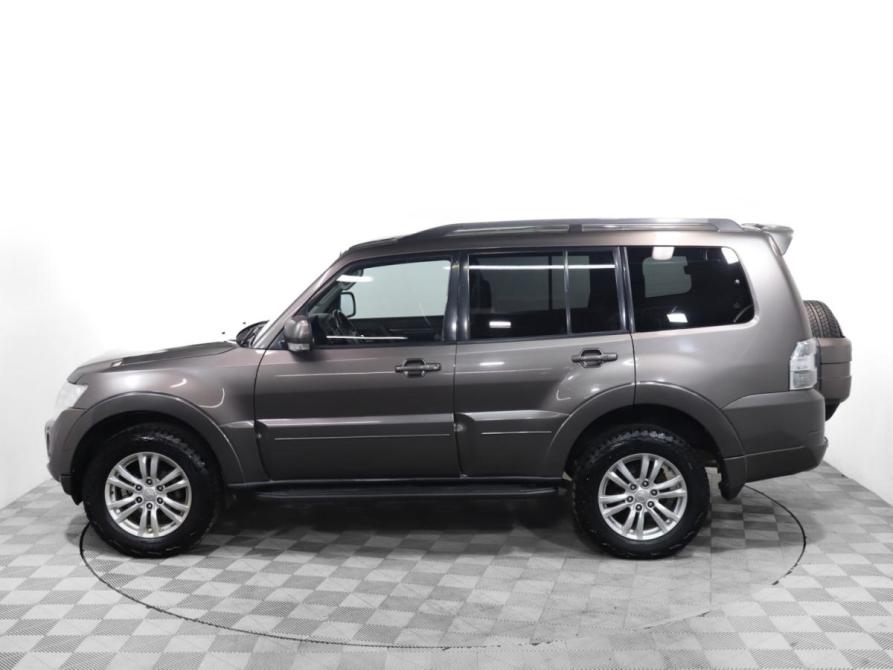 Mitsubishi Pajero IV Рестайлинг 1 Москва  - изображение 9
