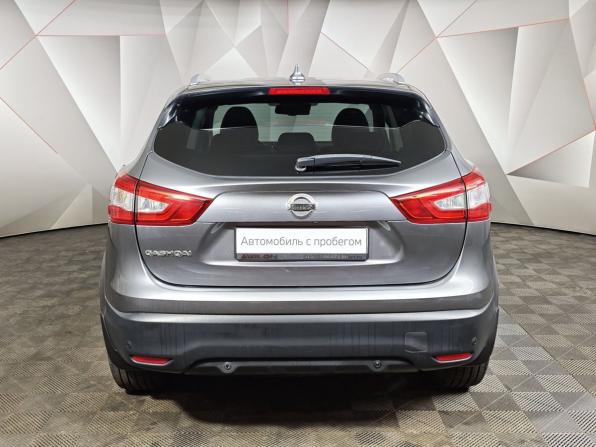 Nissan Qashqai II с пробегом 2018 года, цена 1 993 000 рублей, 52937 км, внедорожник, Автокод Объявления