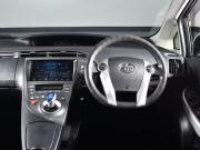 Toyota Prius III Рестайлинг (XW30) Кемерово  - изображение 30