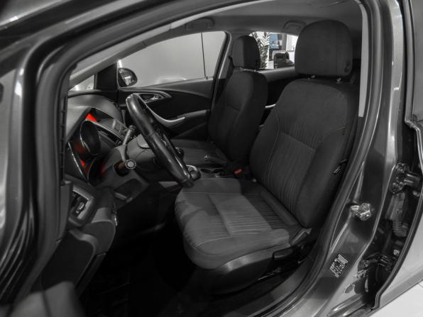Opel Astra J с пробегом 2011 года, цена 545 000 рублей, 280404 км, хэтчбек, Автокод Объявления