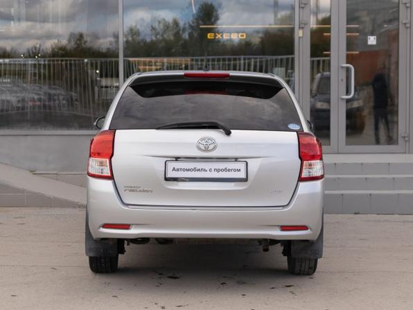 Toyota Corolla XI (E160 E170 E180) с пробегом 2013 года, цена 1 105 000 рублей, 162066 км, универсал, Автокод Объявления