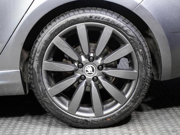 Skoda Octavia III (A7) с пробегом 2016 года, цена 1 298 000 рублей, 197330 км, лифтбек, Автокод Объявления
