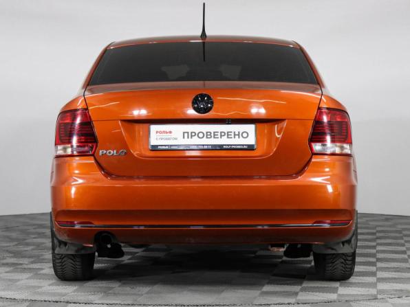Volkswagen Polo V Рестайлинг с пробегом 2016 года, цена 1 000 000 рублей, 135913 км, седан, Автокод Объявления