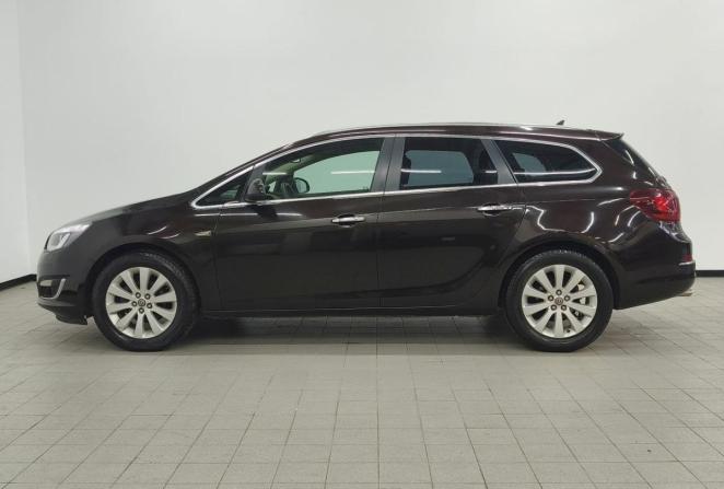 Opel Astra J Рестайлинг с пробегом 2013 года, цена 700 000 рублей, 159944 км, хэтчбек, Автокод Объявления