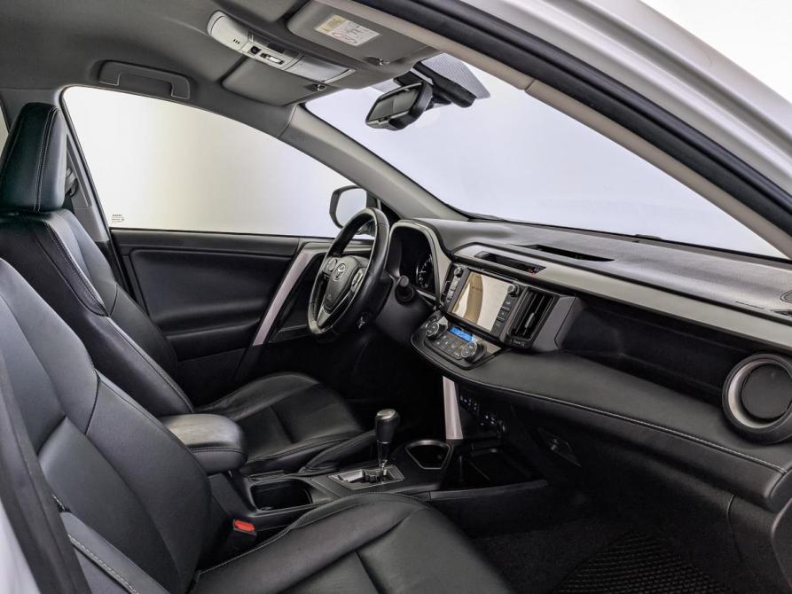 Toyota RAV4 IV (XA40) Рестайлинг Москва  - изображение 13