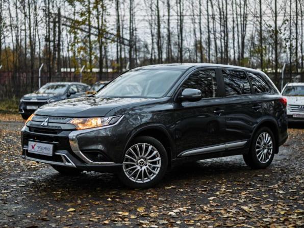 Mitsubishi Outlander III Рестайлинг 3 с пробегом 2021 года, цена 2 420 000 рублей, 60756 км, внедорожник, Автокод Объявления
