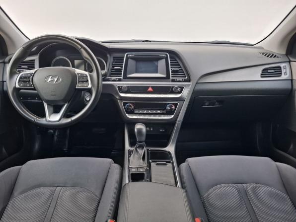 Hyundai Sonata VII (LF) Рестайлинг с пробегом 2018 года, цена 1 950 000 рублей, 69758 км, седан, Автокод Объявления