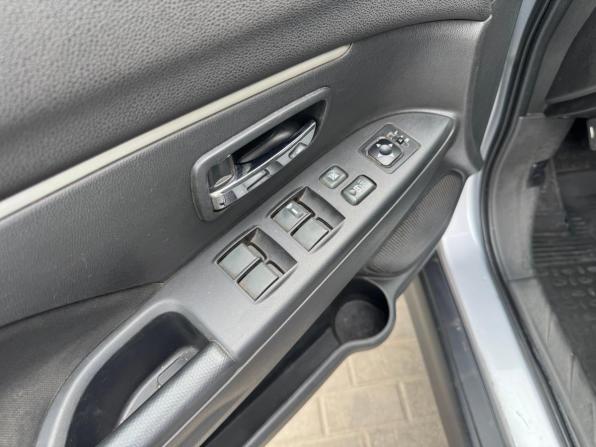 Mitsubishi ASX I с пробегом 2012 года, цена 890 000 рублей, 226000 км, внедорожник, Автокод Объявления