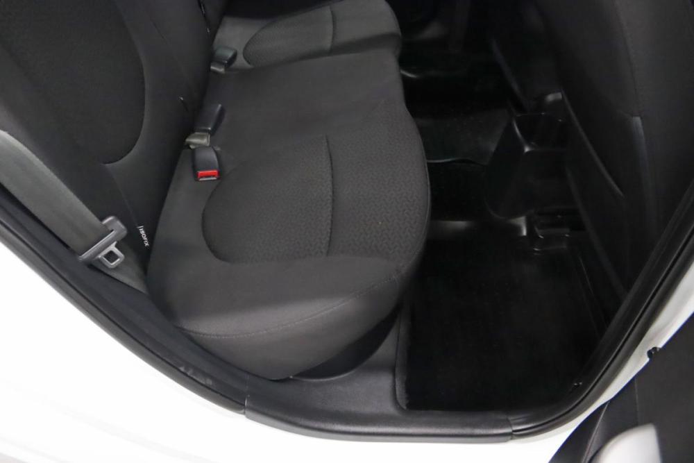 Kia Rio III Сургут  - изображение 12