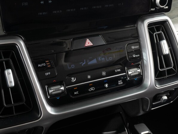 Kia Sorento IV с пробегом 2021 года, цена 3 849 000 рублей, 77539 км, внедорожник, Автокод Объявления