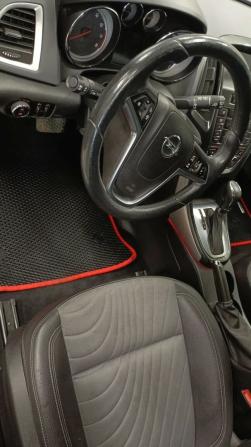 Opel Astra J Рестайлинг с пробегом 2013 года, цена 899 000 рублей, 83171 км, хэтчбек, Автокод Объявления