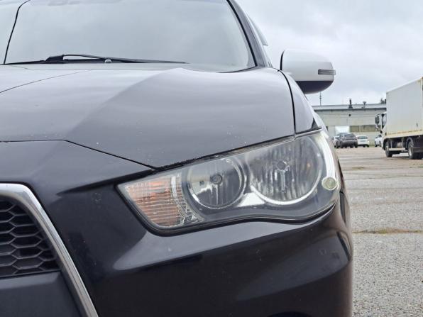 Mitsubishi Outlander II Рестайлинг с пробегом 2010 года, цена 820 000 рублей, 206100 км, внедорожник, Автокод Объявления