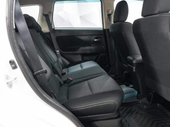Mitsubishi Outlander III Рестайлинг 2 с пробегом 2017 года, цена 1 720 000 рублей, 193420 км, внедорожник, Автокод Объявления