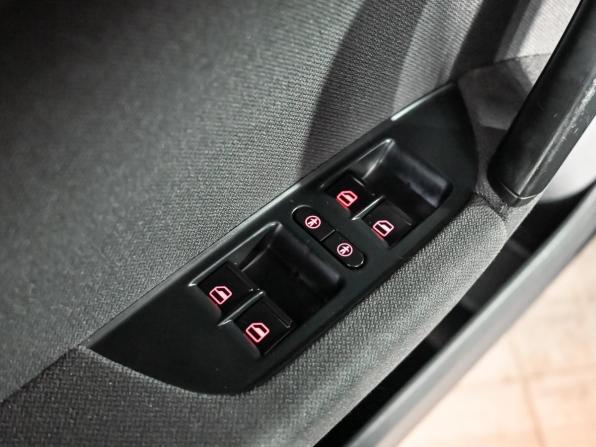 Volkswagen Touareg II с пробегом 2011 года, цена 1 595 000 рублей, 264190 км, внедорожник, Автокод Объявления