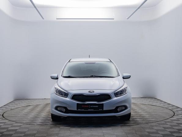 Kia Ceed II с пробегом 2014 года, цена 797 000 рублей, 242205 км, хэтчбек, Автокод Объявления