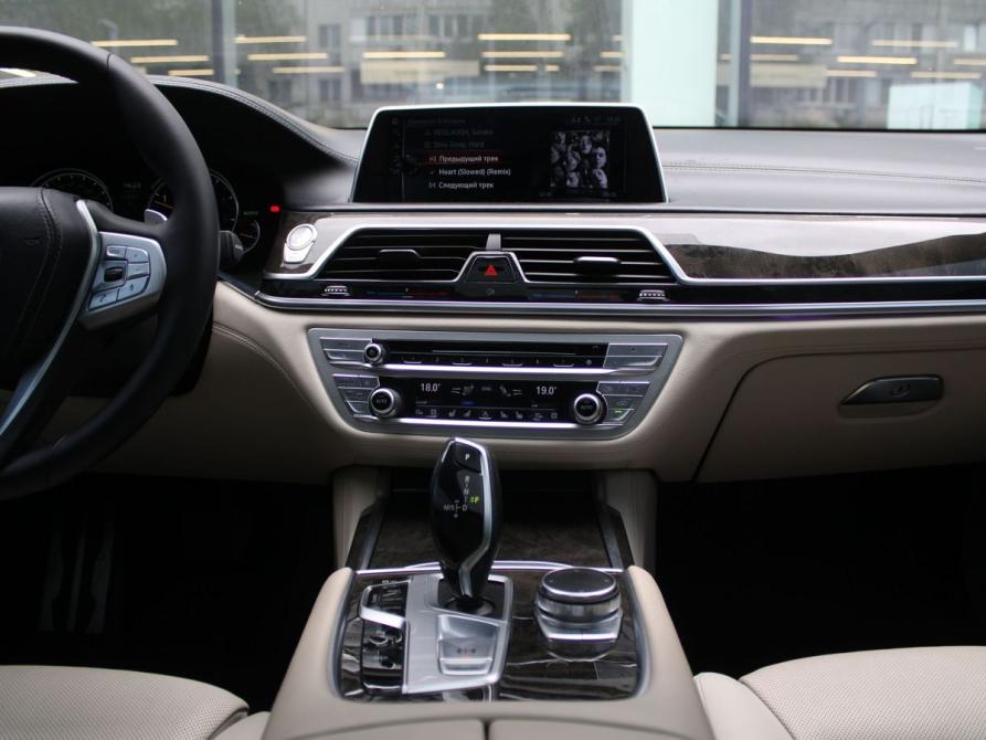 BMW 7 серии VI (G11/G12) Самара  - изображение 16