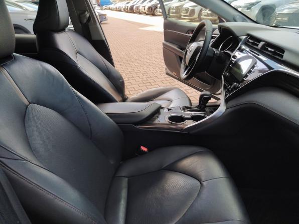 Toyota Camry VIII (XV70) с пробегом 2019 года, цена 2 450 000 рублей, 194872 км, седан, Автокод Объявления