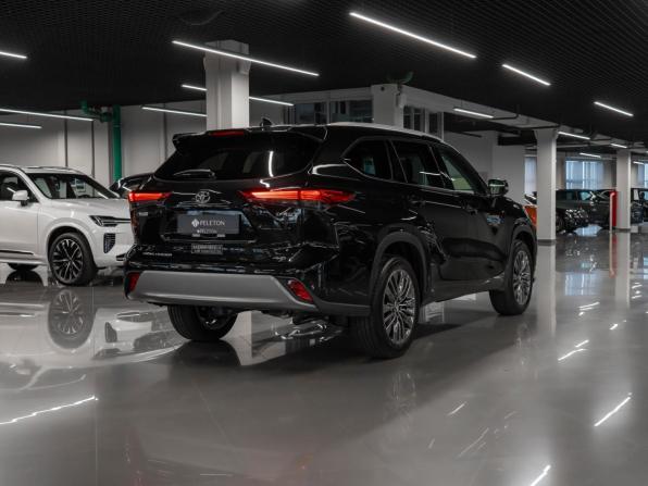 Toyota Highlander IV (XU70) с пробегом 2026 года, цена 5 200 000 рублей, 14 км, внедорожник, Автокод Объявления