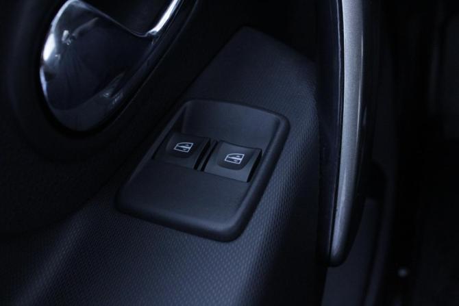 Renault Sandero II Рестайлинг с пробегом 2021 года, цена 1 425 000 рублей, 47386 км, хэтчбек, Автокод Объявления