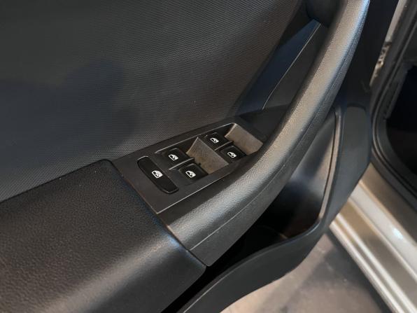Skoda Rapid II с пробегом 2021 года, цена 1 285 000 рублей, 210969 км, лифтбек, Автокод Объявления