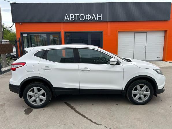 Nissan Qashqai II с пробегом 2015 года, цена 1 389 900 рублей, 142000 км, внедорожник, Автокод Объявления