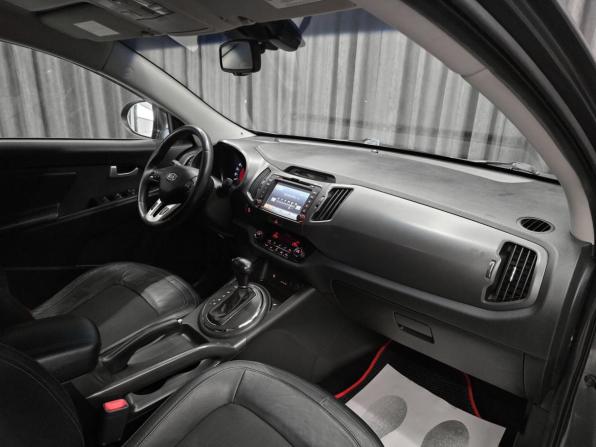 Kia Sportage III с пробегом 2012 года, цена 1 230 000 рублей, 217000 км, внедорожник, Автокод Объявления