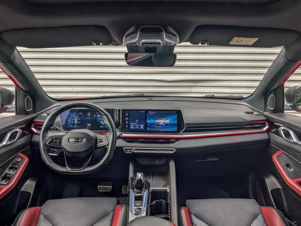 Geely Coolray I Рестайлинг с пробегом 2024 года, цена 2 170 000 рублей, 58903 км, внедорожник, Автокод Объявления