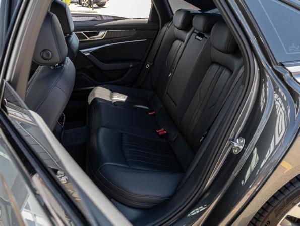 Audi A6 V (C8) с пробегом 2019 года, цена 3 599 000 рублей, 183902 км, седан, Автокод Объявления