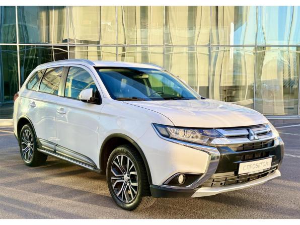 Mitsubishi Outlander III Рестайлинг 2 с пробегом 2015 года, цена 1 765 000 рублей, 125879 км, внедорожник, Автокод Объявления