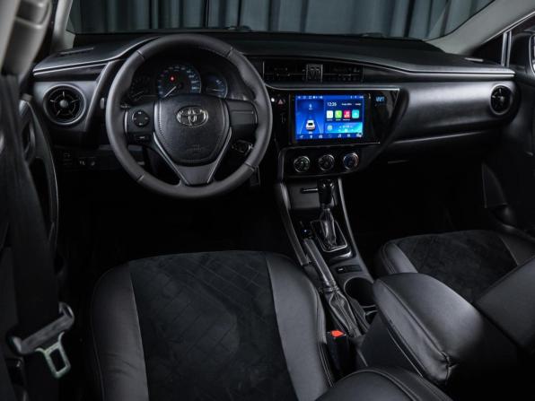 Toyota Corolla XI (E160 E170 E180) Рестайлинг 1 с пробегом 2017 года, цена 1 590 000 рублей, 162549 км, седан, Автокод Объявления
