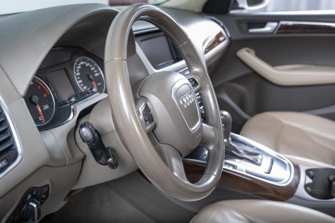 Audi Q5 I (8R) с пробегом 2011 года, цена 1 539 000 рублей, 232000 км, внедорожник, Автокод Объявления