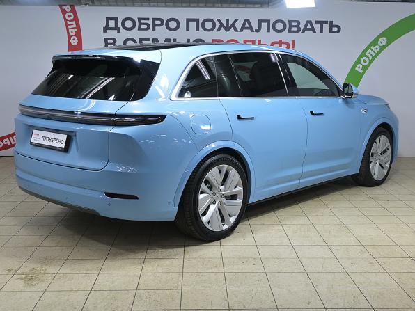 Li Auto (Lixiang) L7 I Рестайлинг с пробегом 2024 года, цена 6 840 000 рублей, 37000 км, внедорожник, Автокод Объявления