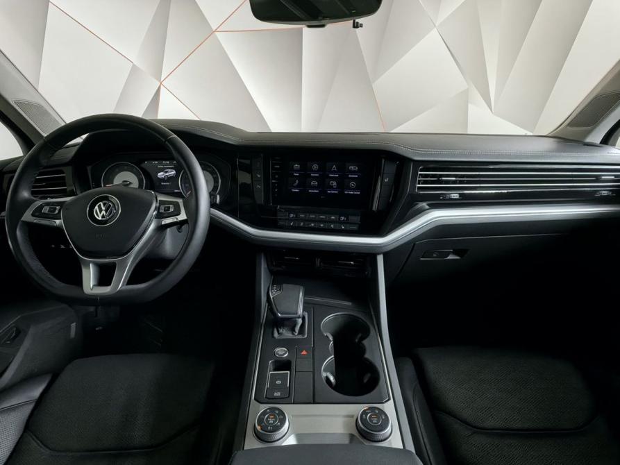Volkswagen Touareg III Москва  - изображение 14